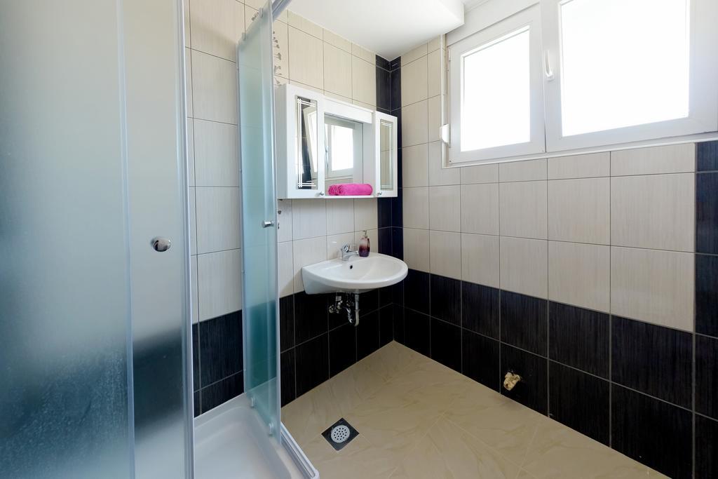 Cozy Two-Bedroom Apartment Zara Camera foto